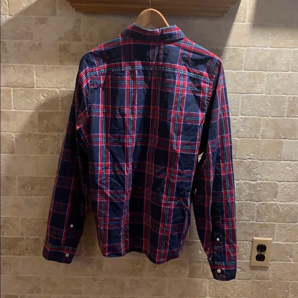 Men’s button down - Picture 2 of 3